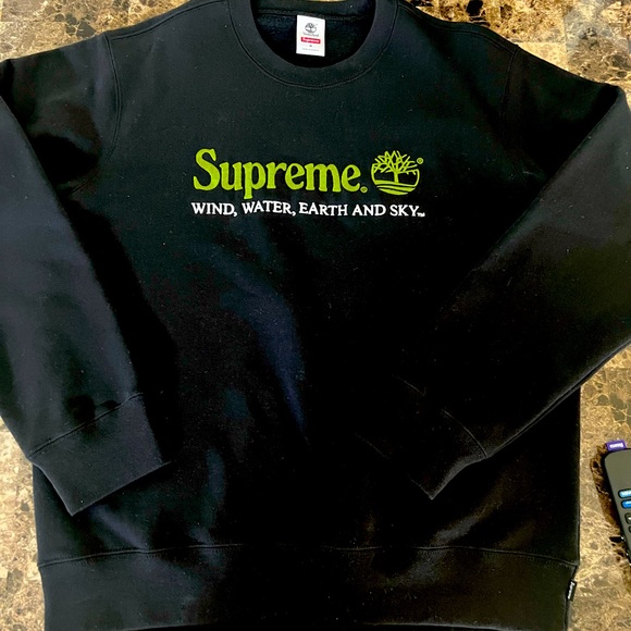 SUPREME+TIMBERLAND BLACK CREWNECK SIZE M NWOT - Picture 5 of 9